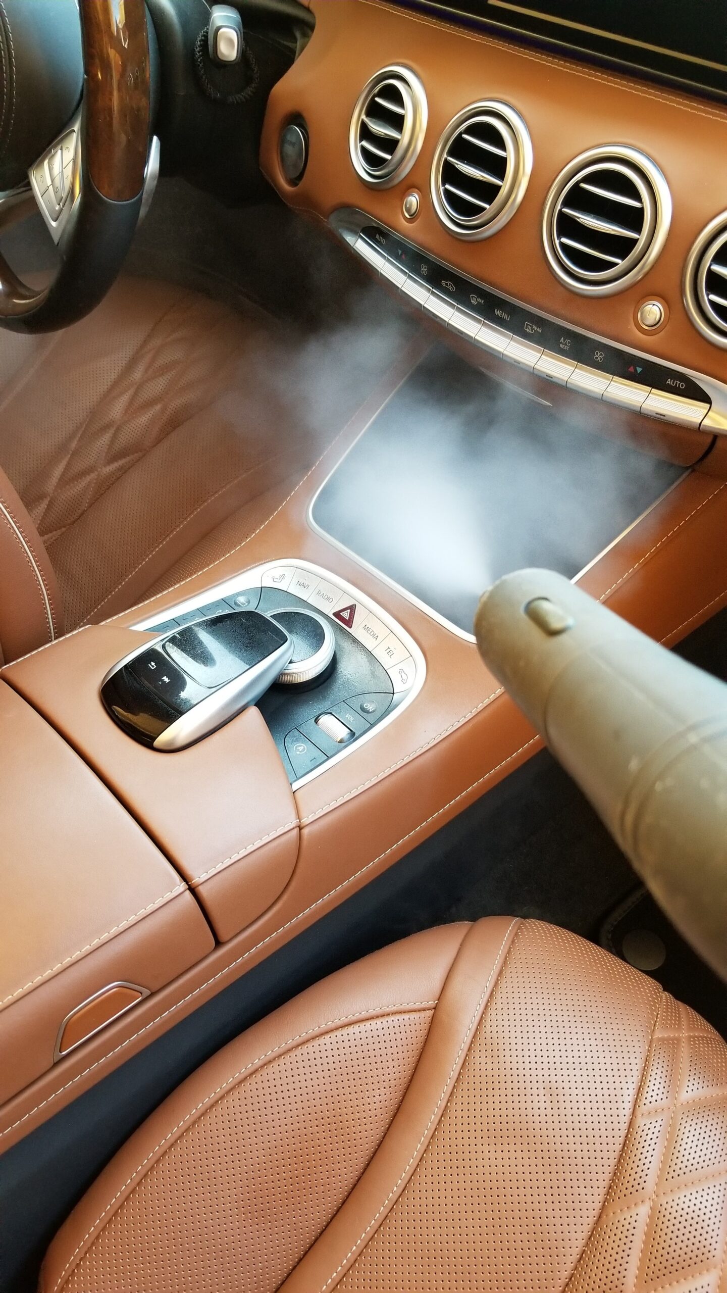 Our-Process-for-Smoke-Odor-Removal-in-Leather-Interiors-scaled